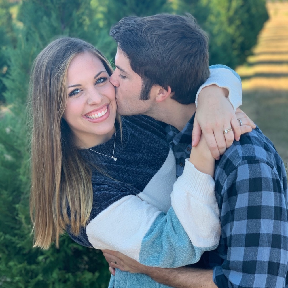 Meet your Posher, Marissa